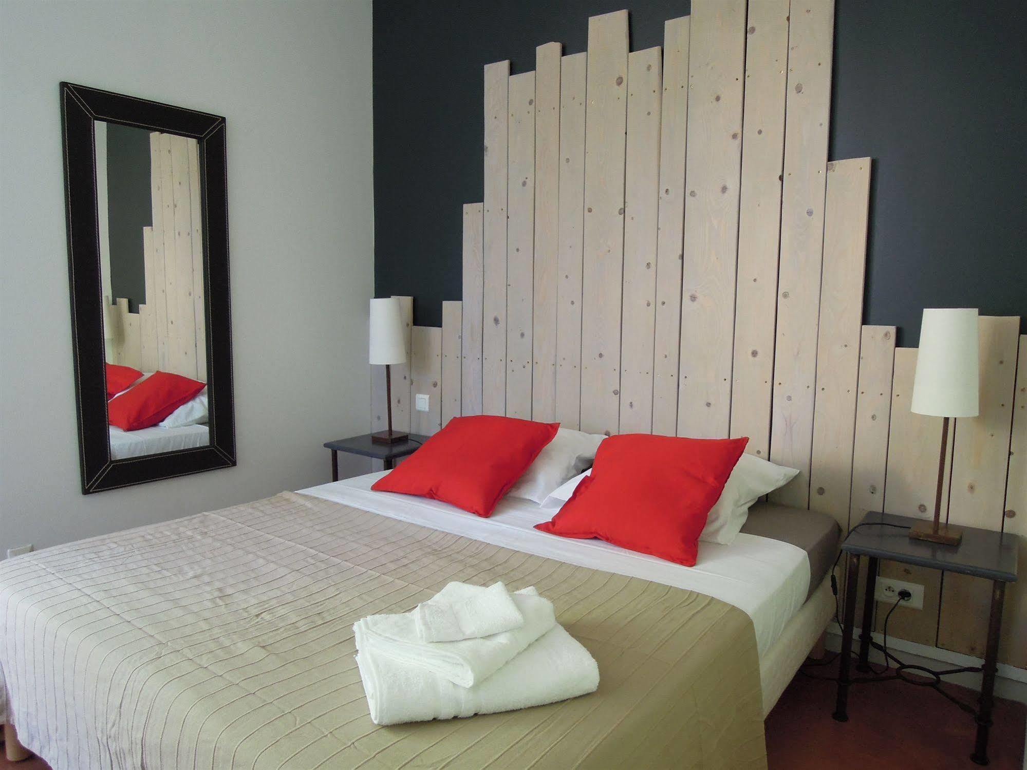 Hotel Estelou Sommieres Luaran gambar